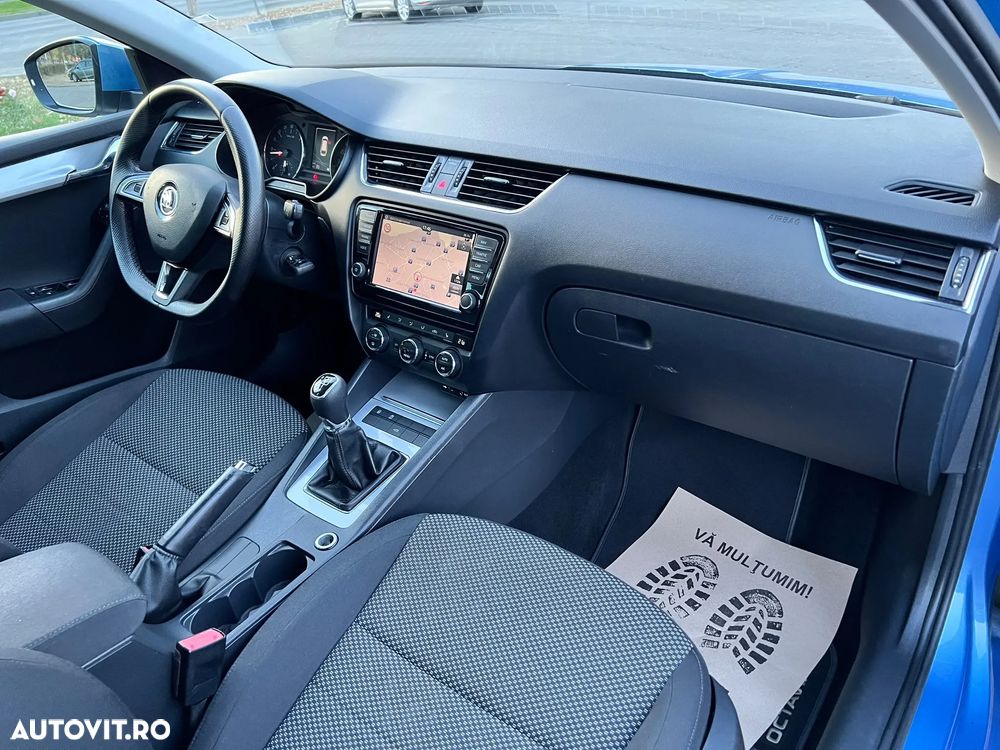 SKODA Octavia 2016 — imagine 12