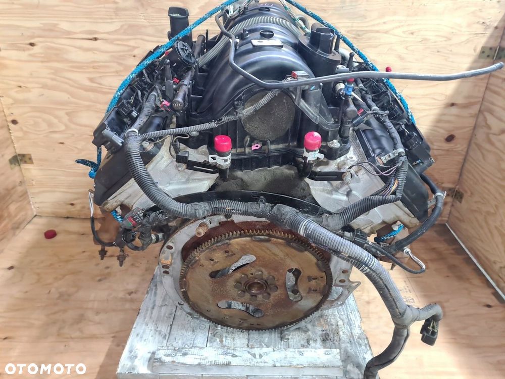 SILNIK CHRYSLER 300C 5.7 HEMI DURANGO ASPEN RAM KOMPLETNY TNXE - 2