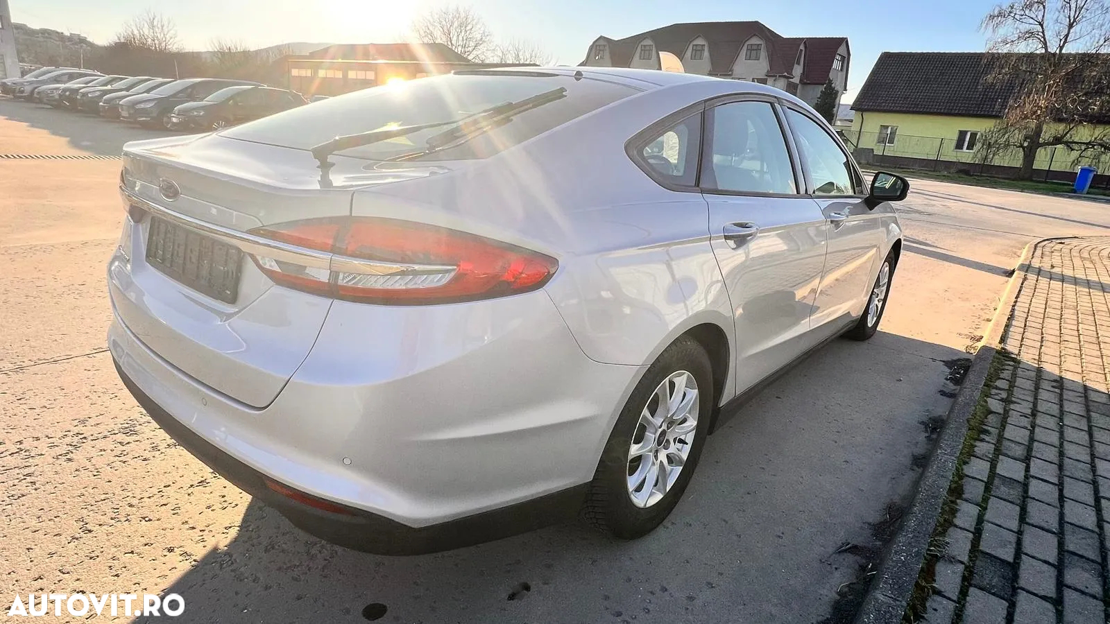 Ford Mondeo 2.0 TDCi Start-Stopp PowerShift-Aut Business Edition - 3