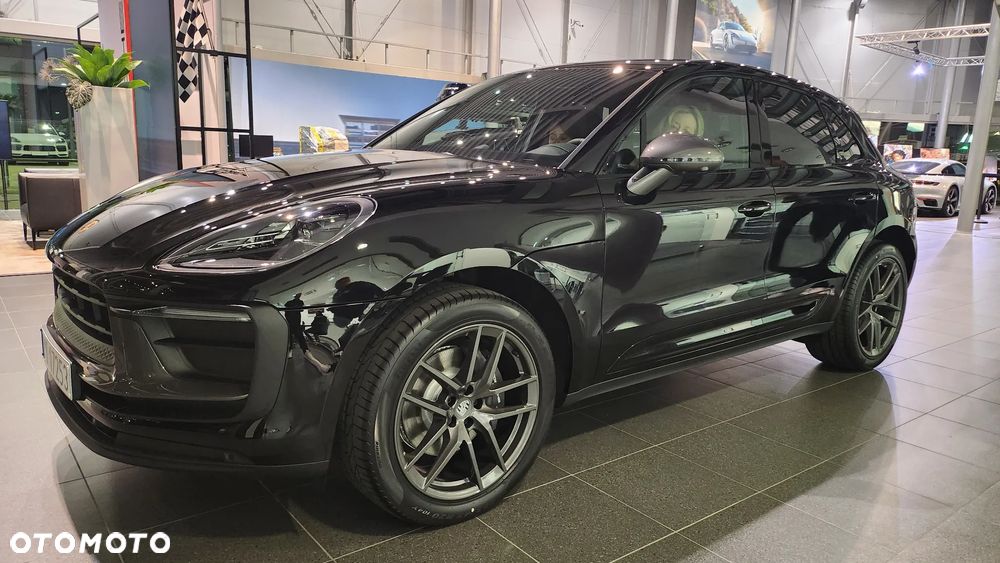 Porsche Macan T - 23