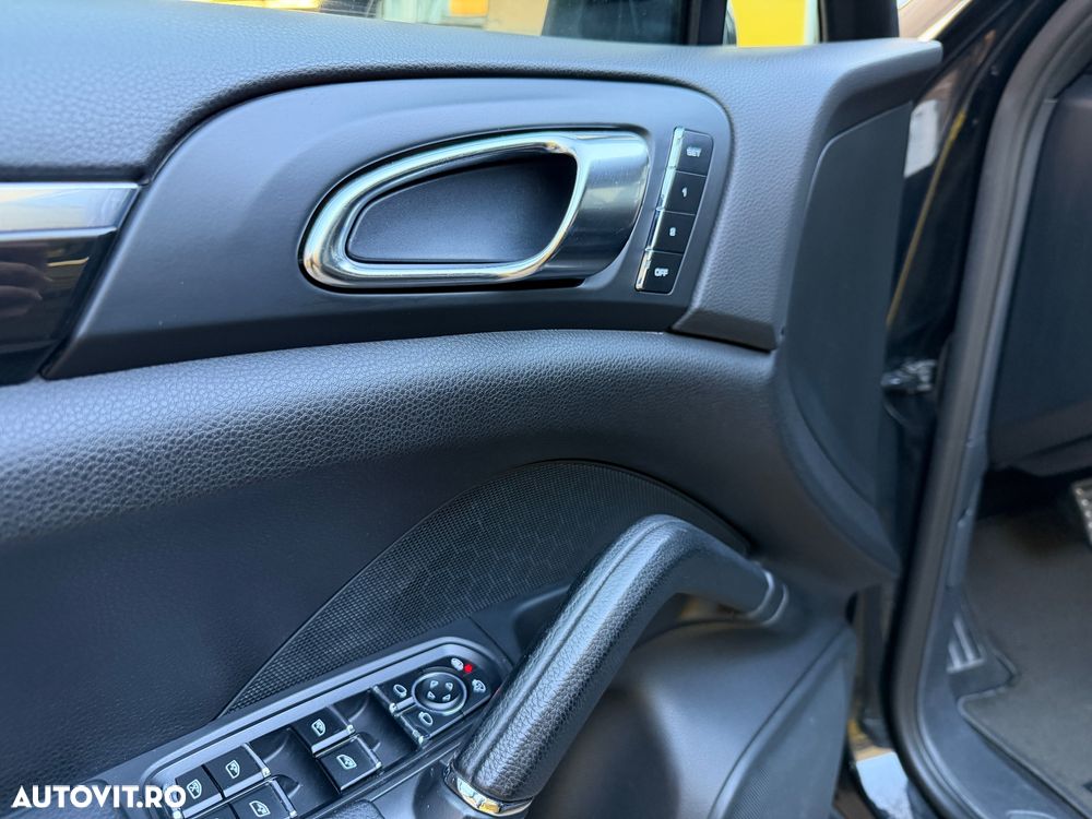 Porsche Cayenne V6 3.0L Aut. - 20
