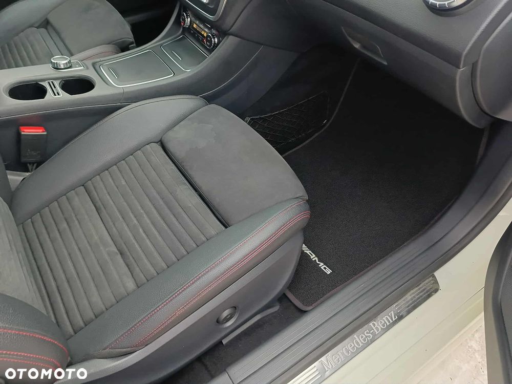 Mercedes-Benz CLA 200 (CDI) d 4Matic 7G-DCT AMG Line - 22