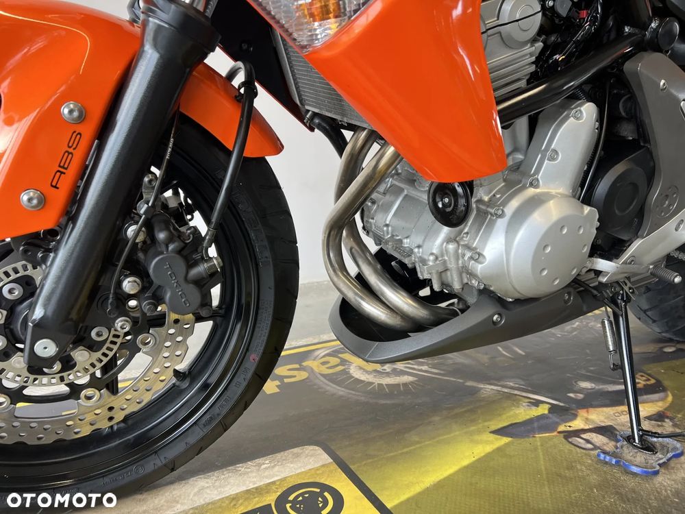 Kawasaki ER - 10
