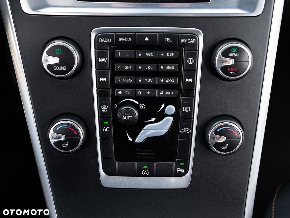 Volvo XC 60 D4 Kinetic - 34