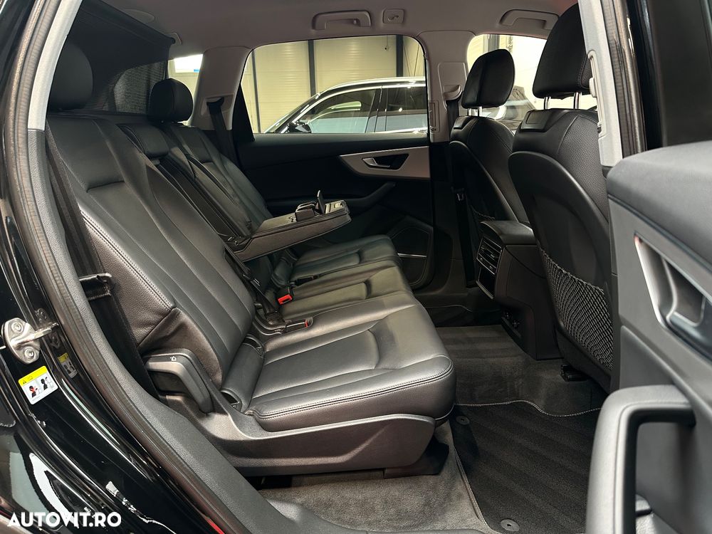 Audi Q7 50 TDI quattro Tiptronic - 23