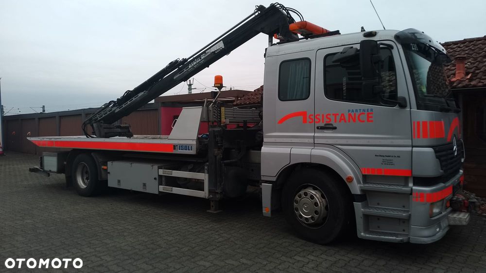 Mercedes-Benz 18 225 - 32