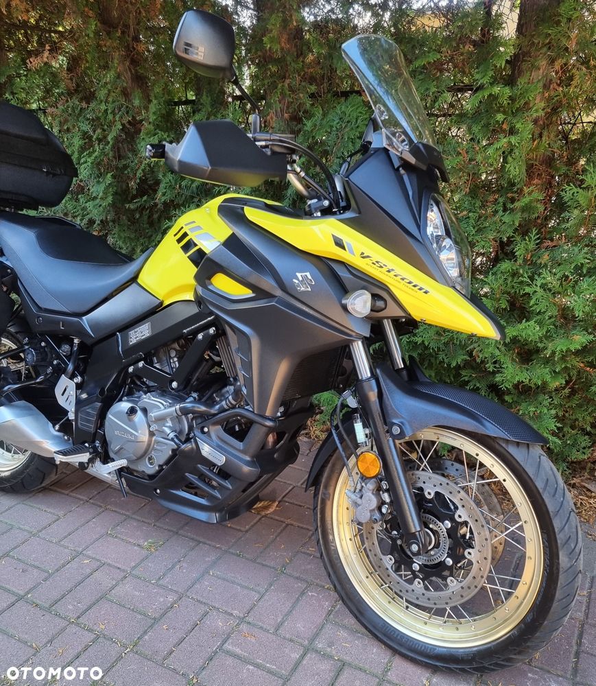 Suzuki V-STROM - 1