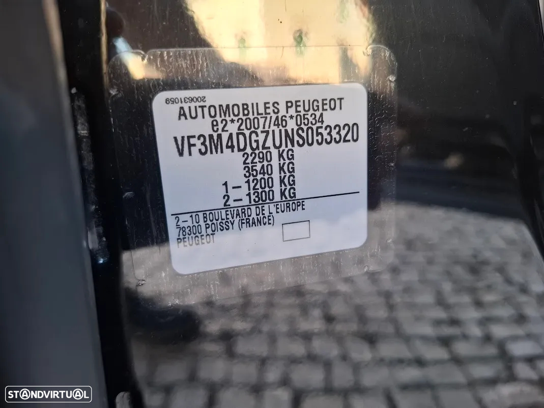 Peugeot 3008 1.6 Hybrid Allure Pack e-EAT8 - 60