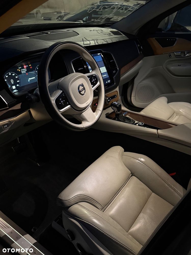 Volvo XC 90 T6 AWD Geartronic Inscription - 25