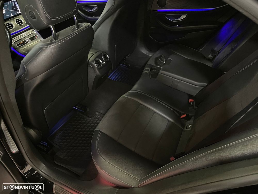 Mercedes-Benz E 300 de AMG Line - 5