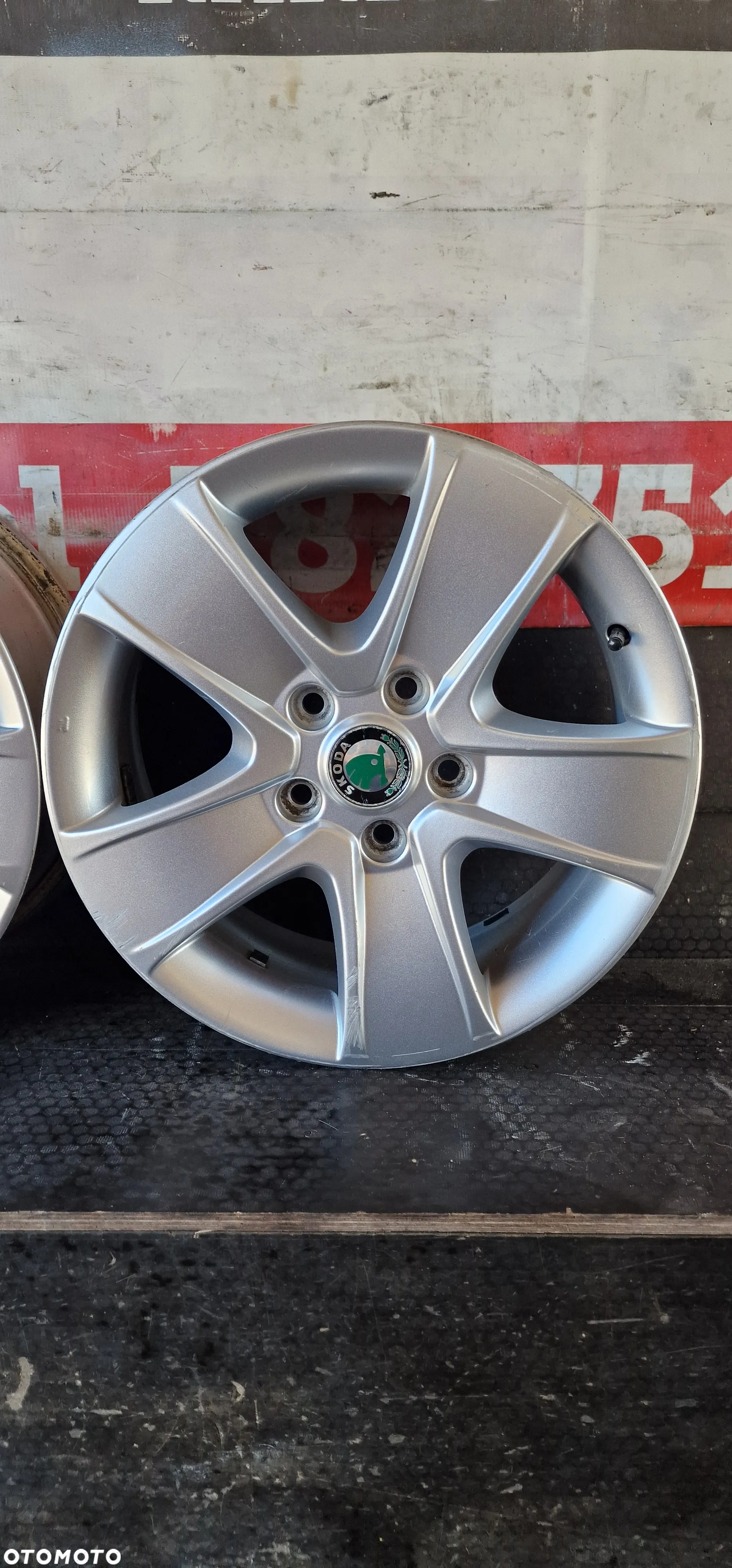 ALUFELGI SKODA OCTAVIA II Lift R16 ET50 5X112 - 9