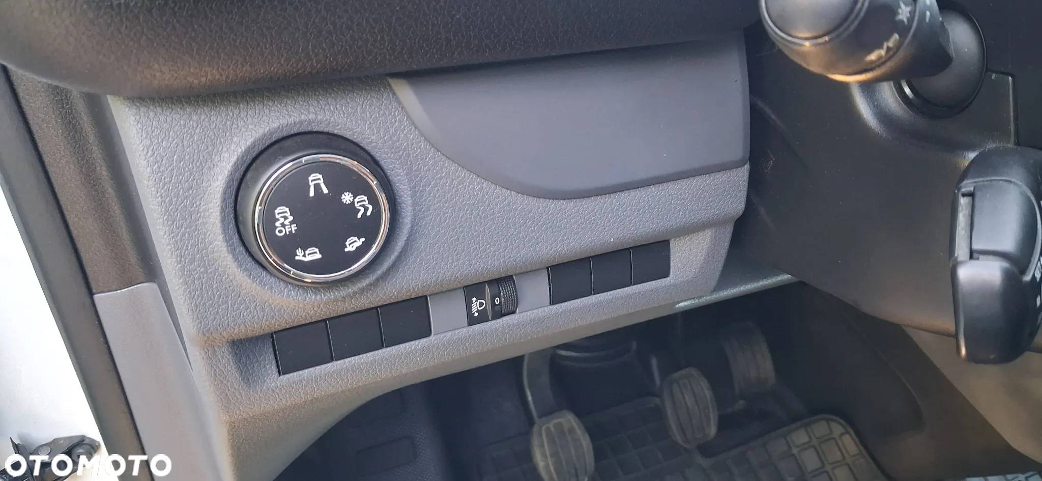 Opel Vivaro - 13