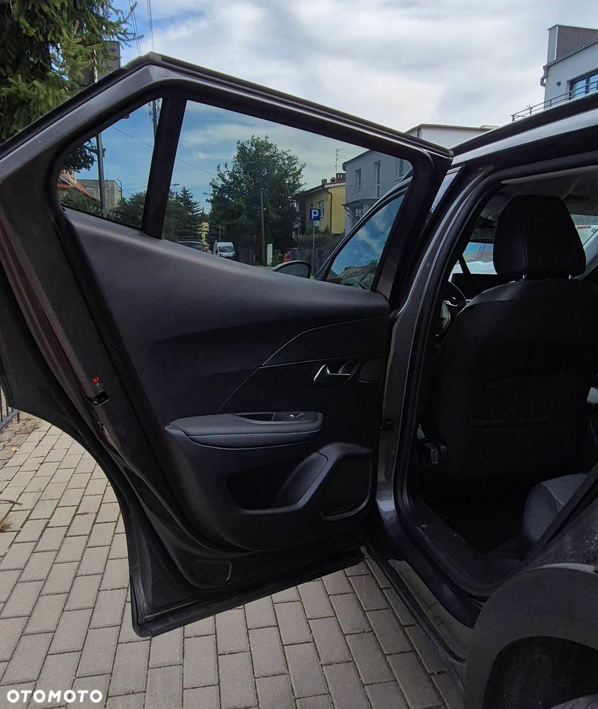 Peugeot 2008 PureTech 130 Allure S&S EAT8 - 15