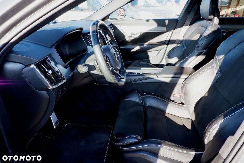 Volvo V90 T5 R-Design - 25