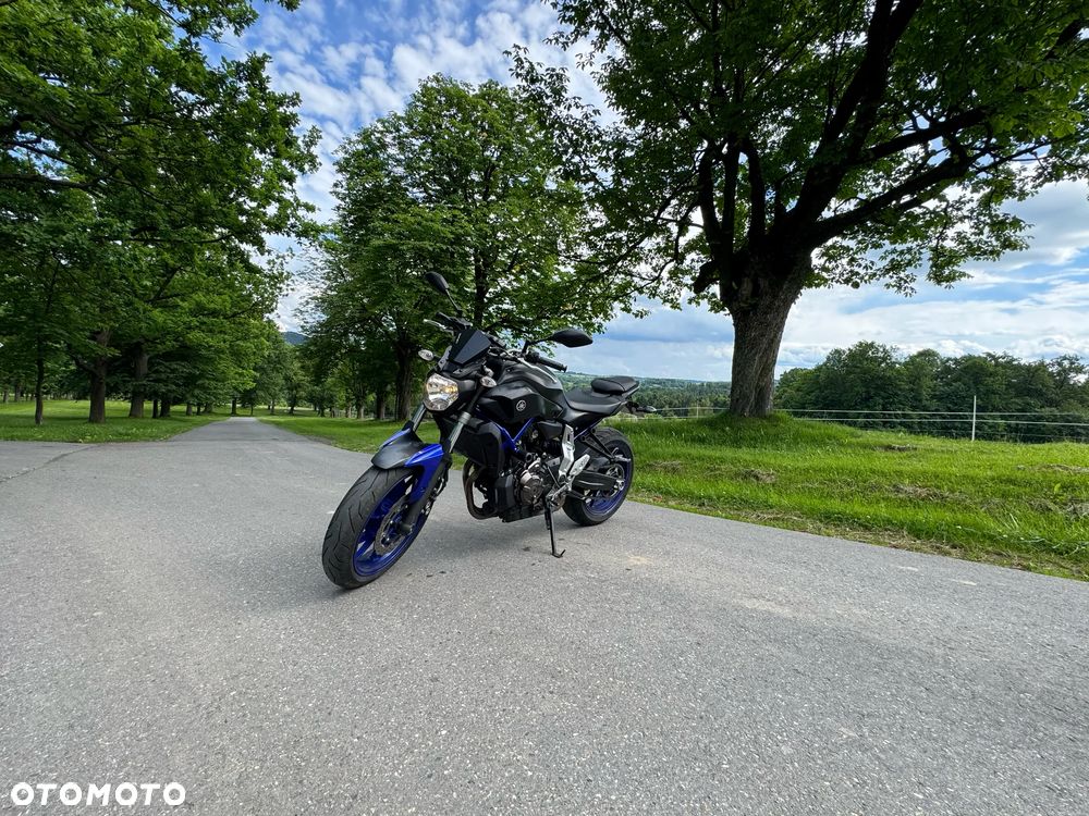 Yamaha MT - 2