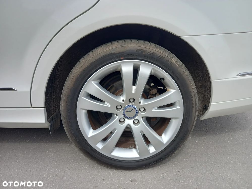 Mercedes-Benz Klasa C 200 CDI DPF Avantgarde - 21