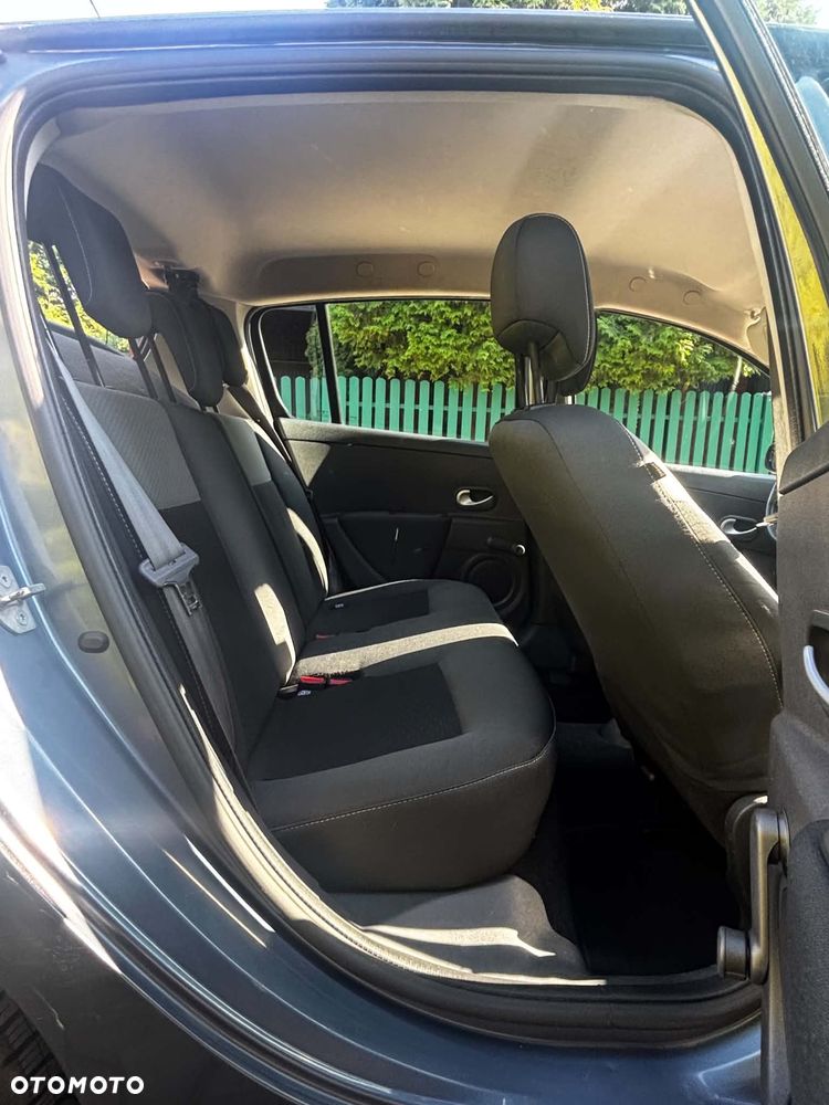Renault Clio 1.2 TCE Expression - 11