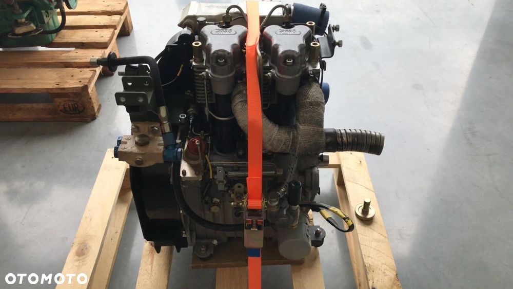 SILNIK HATZ 2G40 / 2G 40 15.6 KW 6097 zł netto NOWY - 5
