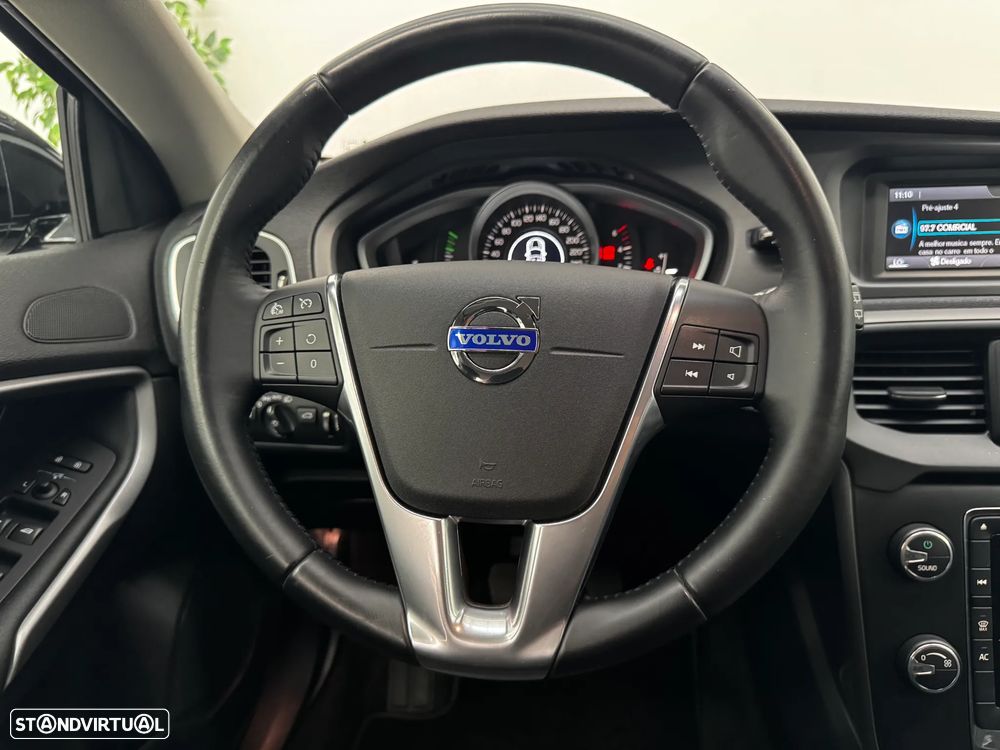 Volvo V40 2.0 D4 Momentum - 21