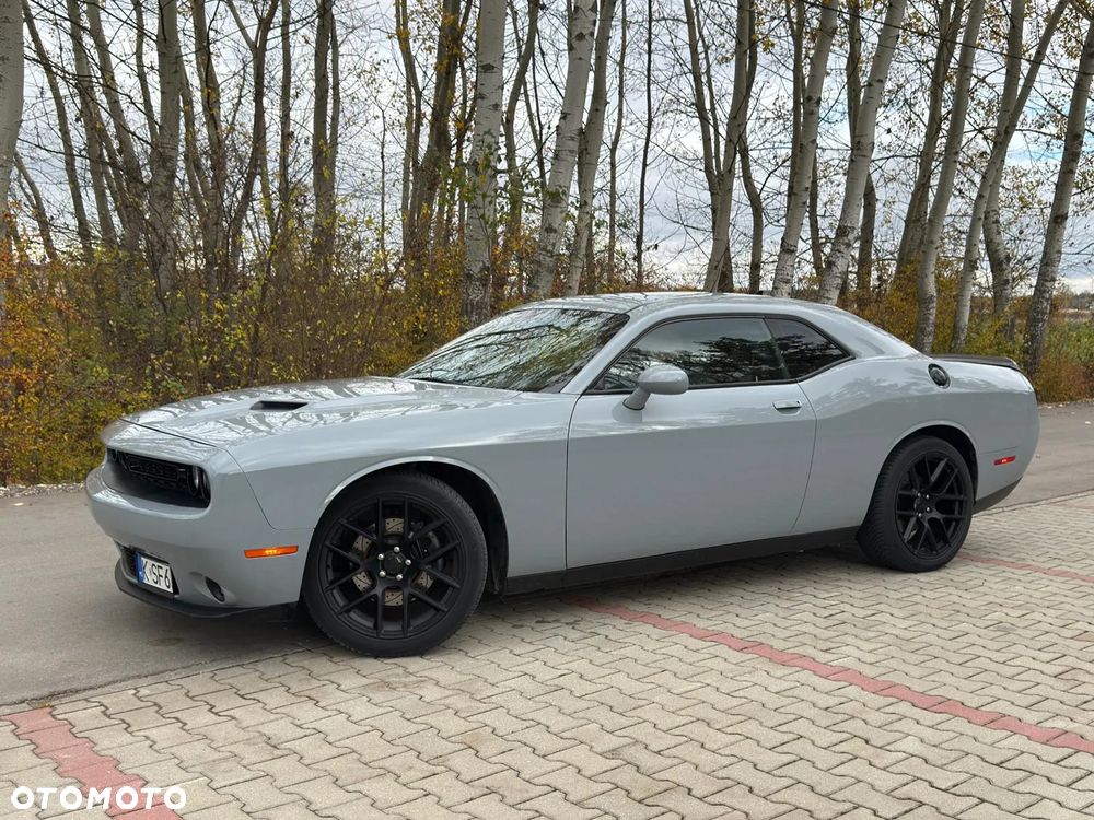 Dodge Challenger 3.6 SXT Plus - 9