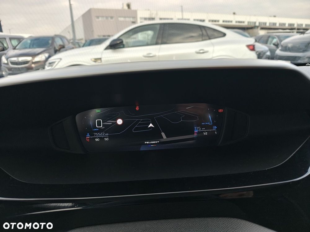 Peugeot 308 1.2 PureTech Allure S&S - 16