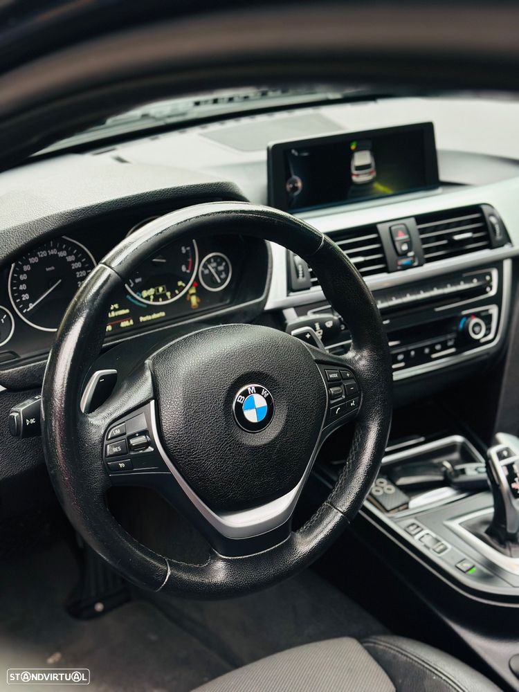 BMW 320 d Touring Auto Line Luxury - 14