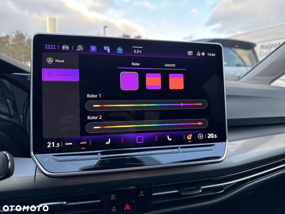 Volkswagen Golf Variant - 24