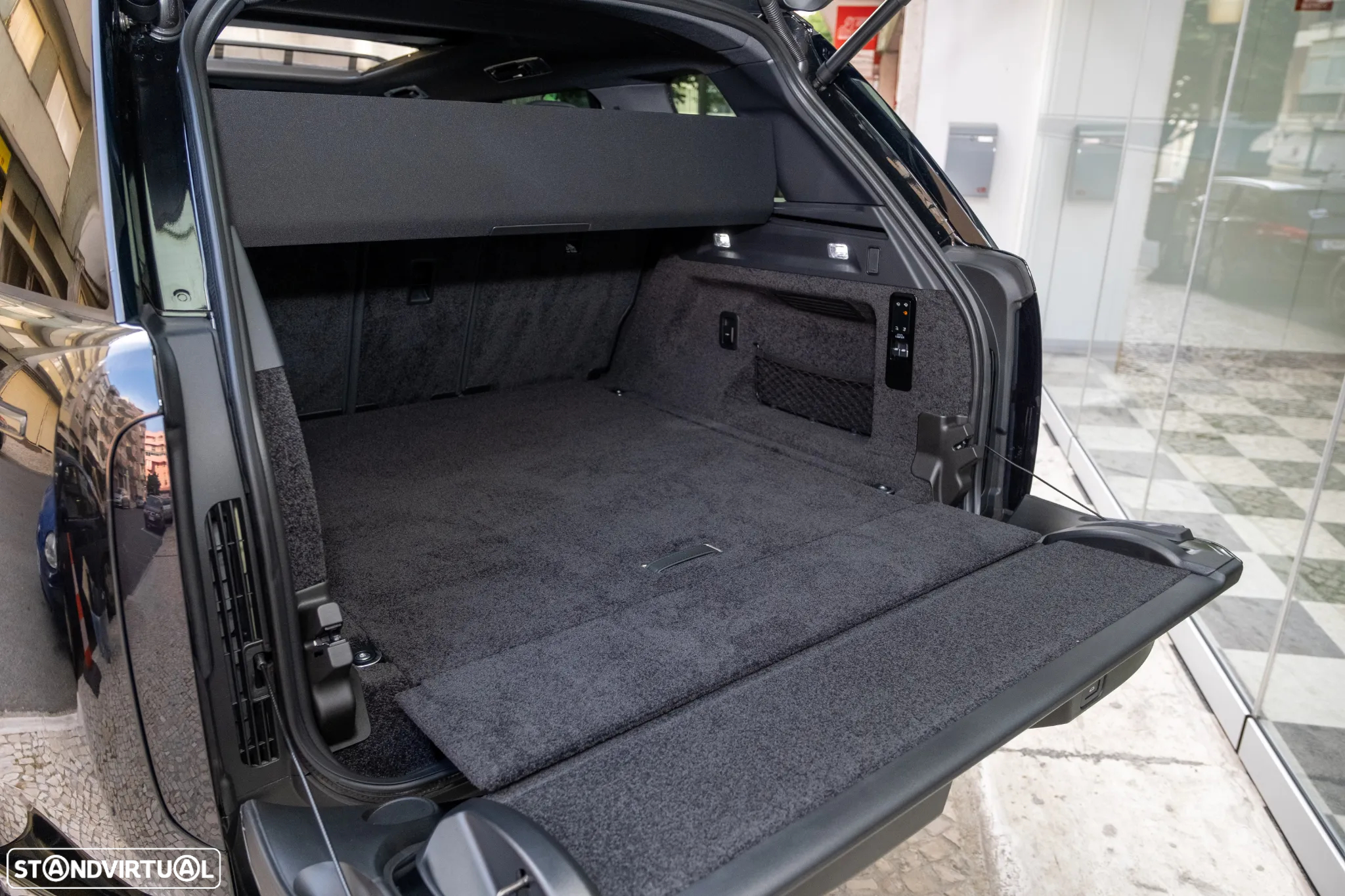 Land Rover Range Rover 3.0 P460e SE - 31