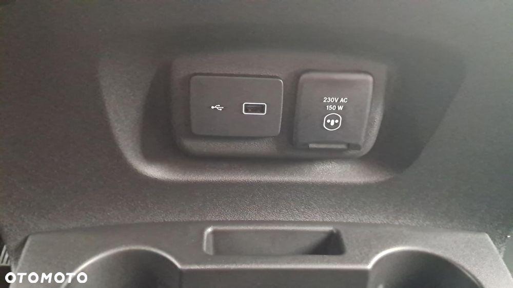 Toyota Proace MAX - 32