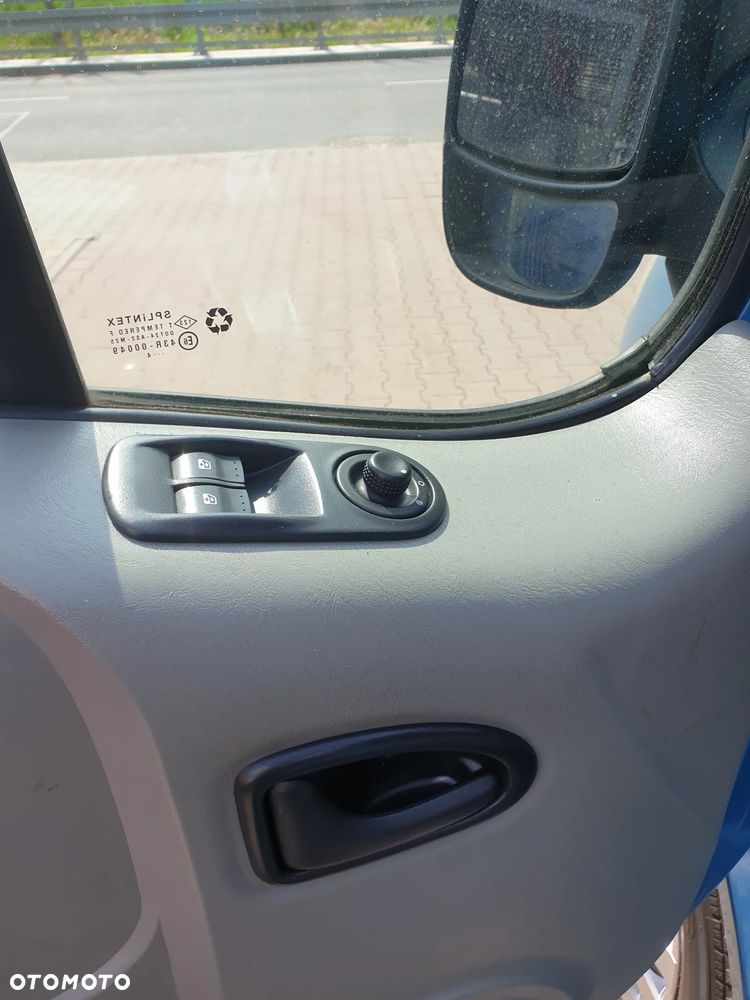 Nissan primastar - 13