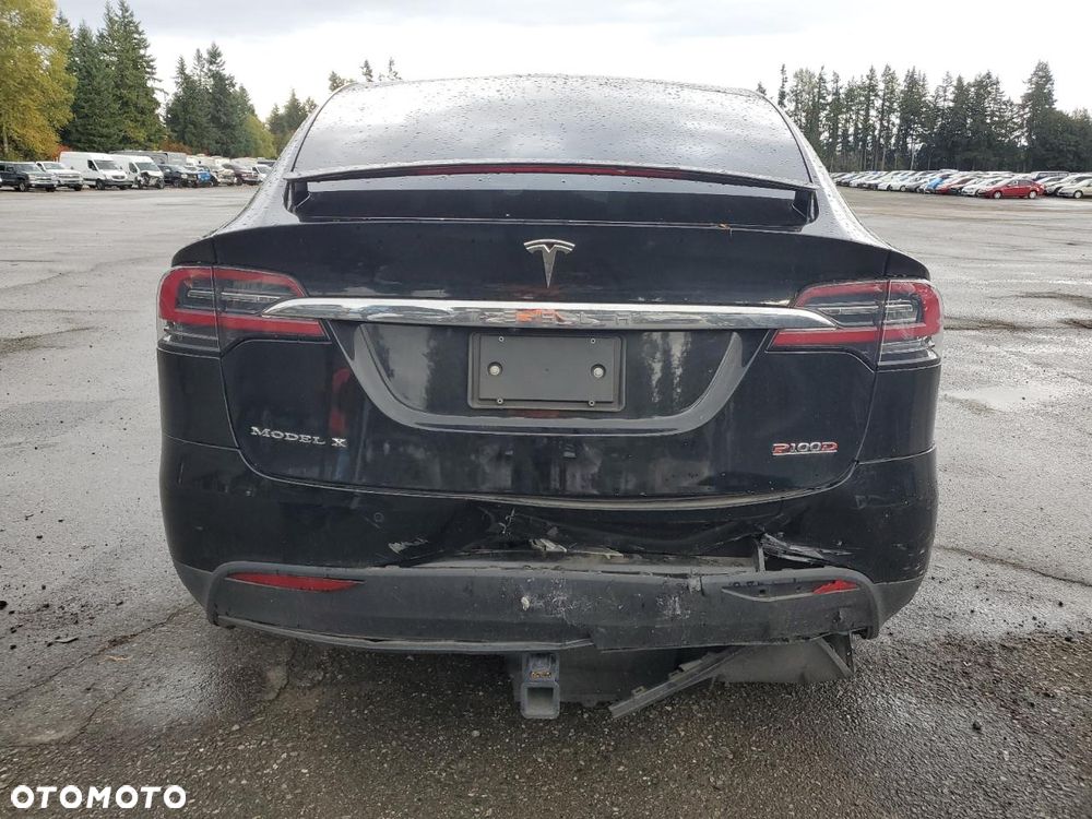 Tesla Model X Maximale Reichweite - 7