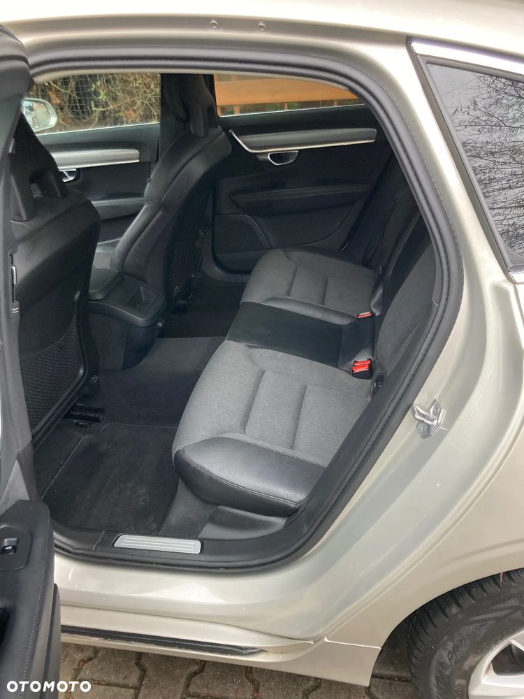 Volvo S90 D4 Momentum - 12