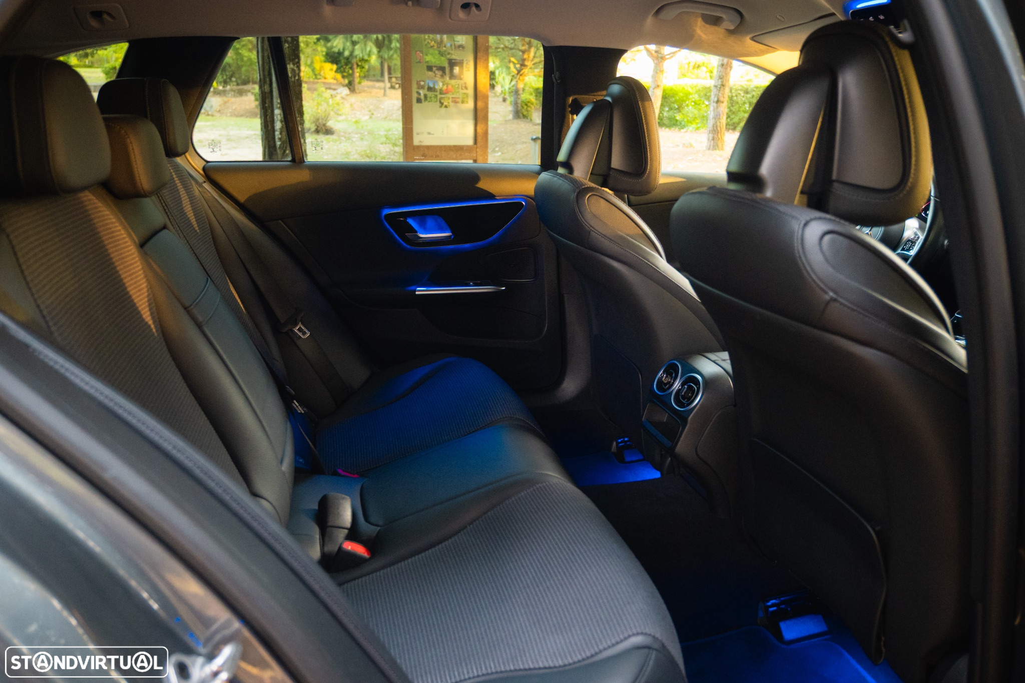 Mercedes-Benz C 220 d Avantgarde - 41