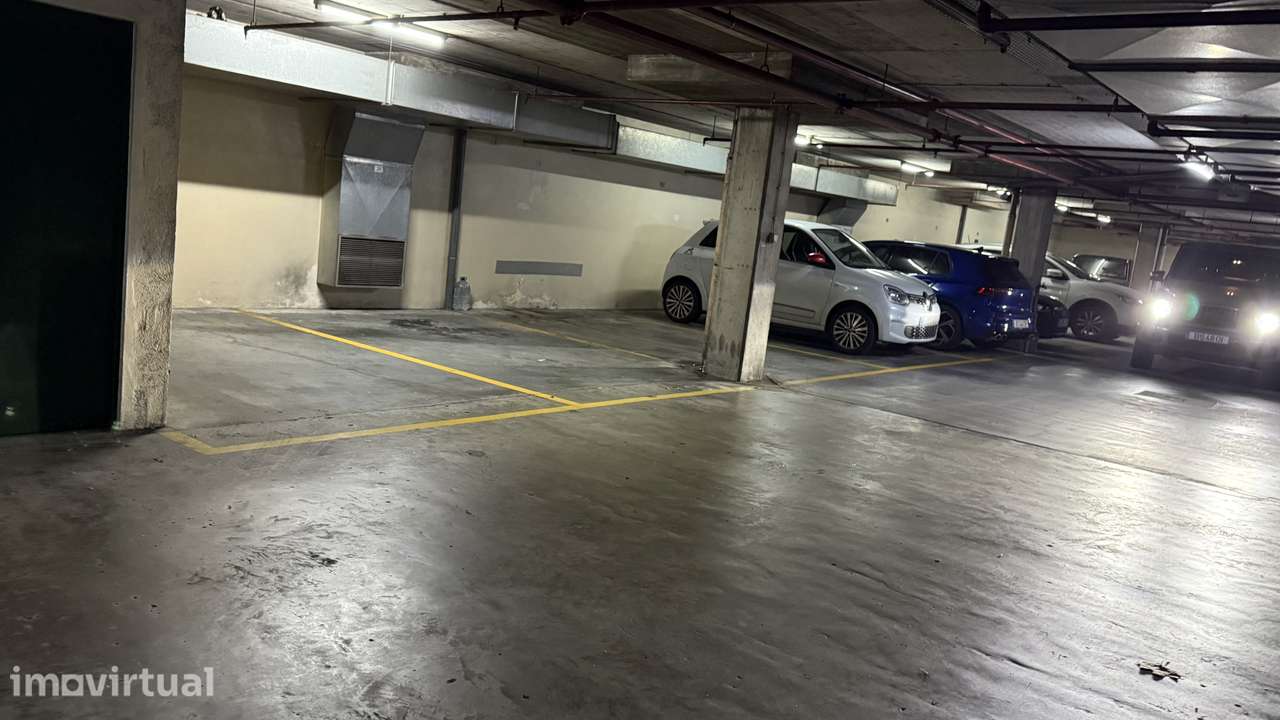 Lugar de garagem no edifício ROSA DOS VENTOS - Grande imagem: 2/5