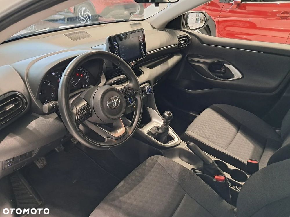 Toyota Yaris 1.5 Selection Style - 8