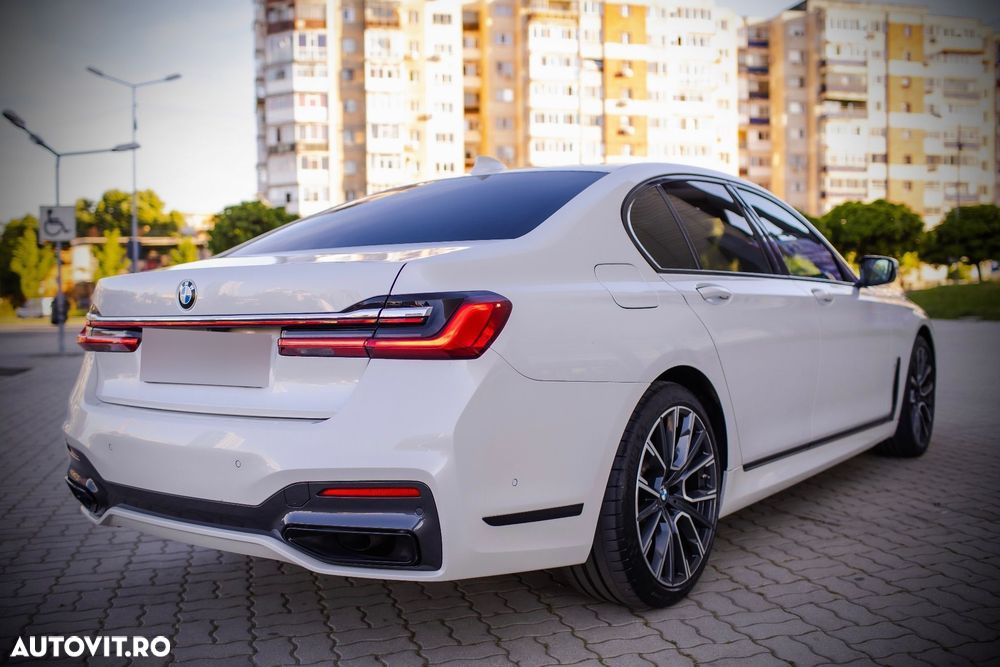 BMW Seria 7 730d xDrive MHEV - 7