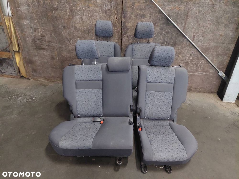 FOTELE KOMPLET LEWY PRAWY KANAPA TYŁ HYUNDAI GETZ I HB 5D - 1