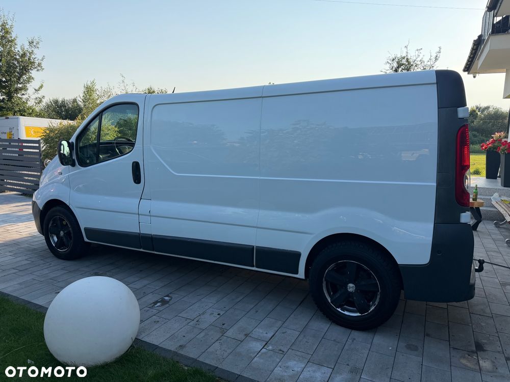 Renault Trafic - 2