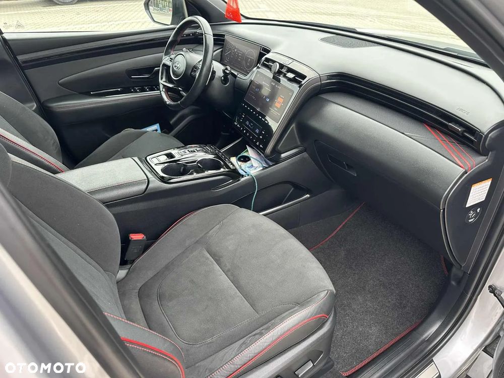 Hyundai Tucson - 25