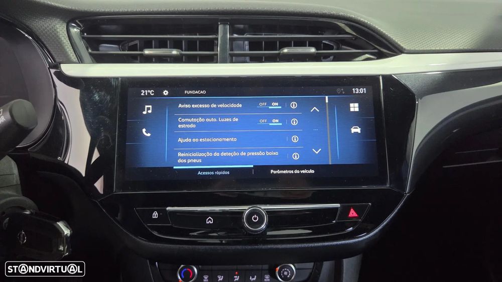 Opel Corsa 1.2 Direct Injection Turbo S&S GS - 28