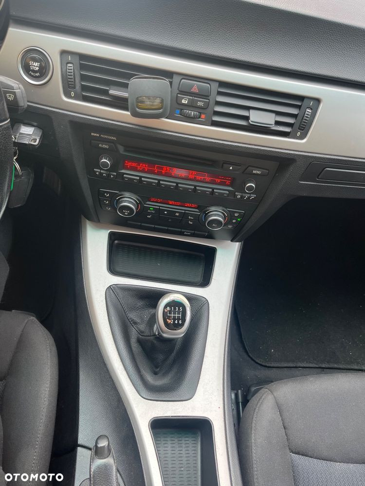BMW Seria 3 318i Edition Lifestyle - 5