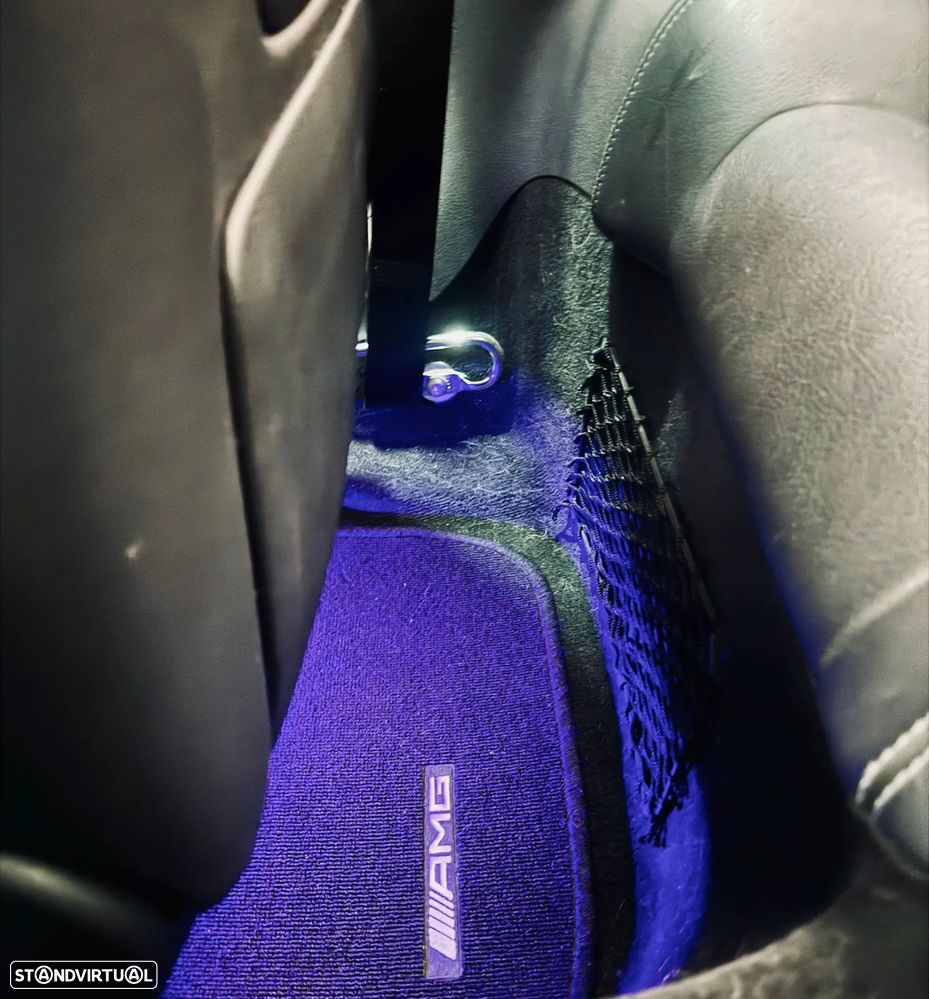 Mercedes-Benz E 220 d AMG Line - 18