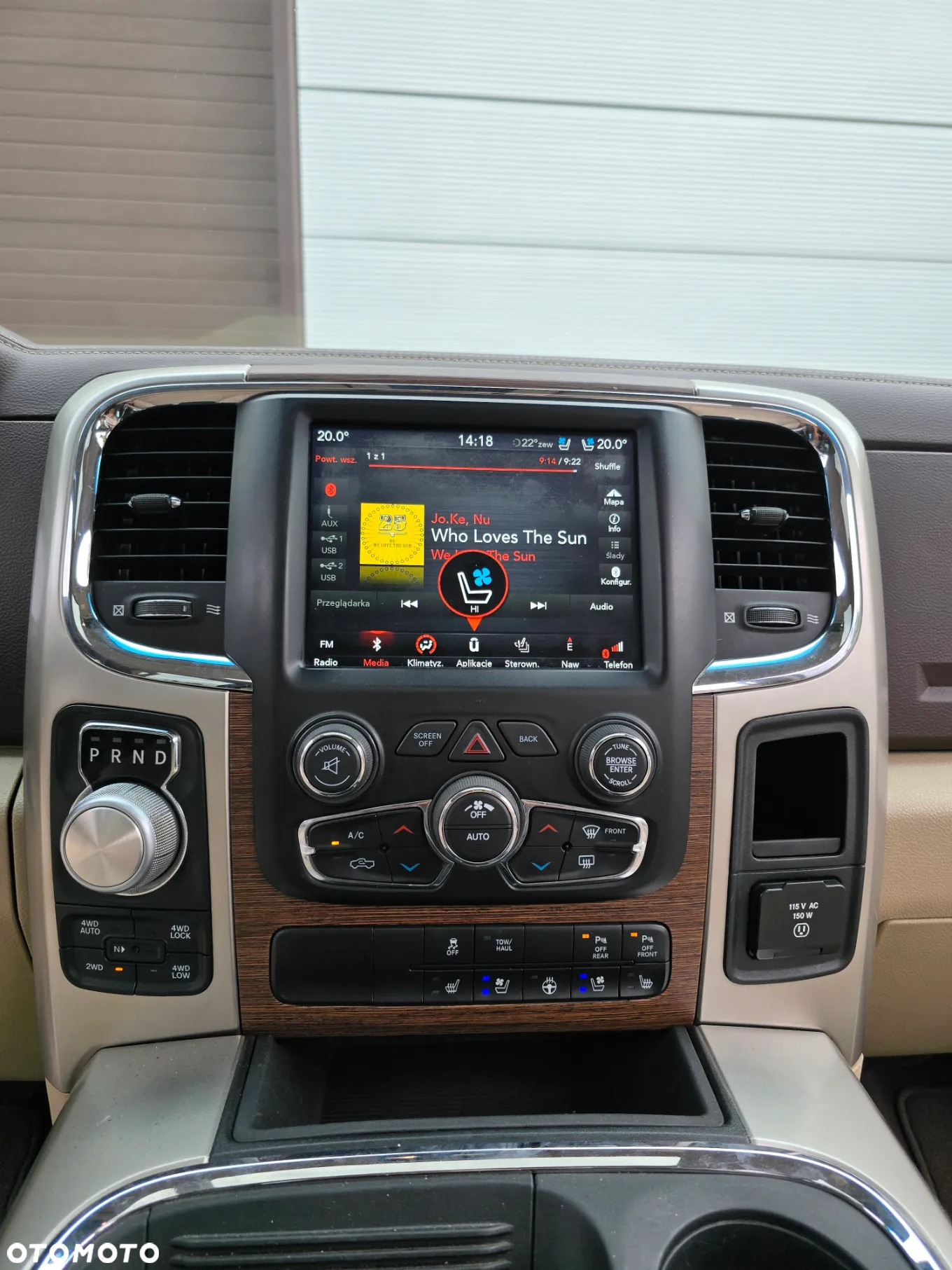 RAM 1500 5.7 Crew Cab Shortbed Laramie Sport Full - 29