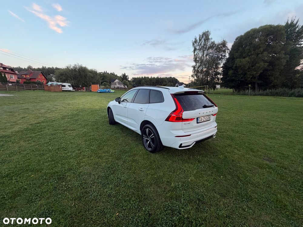 Volvo XC 60 B4 B R-Design - 32