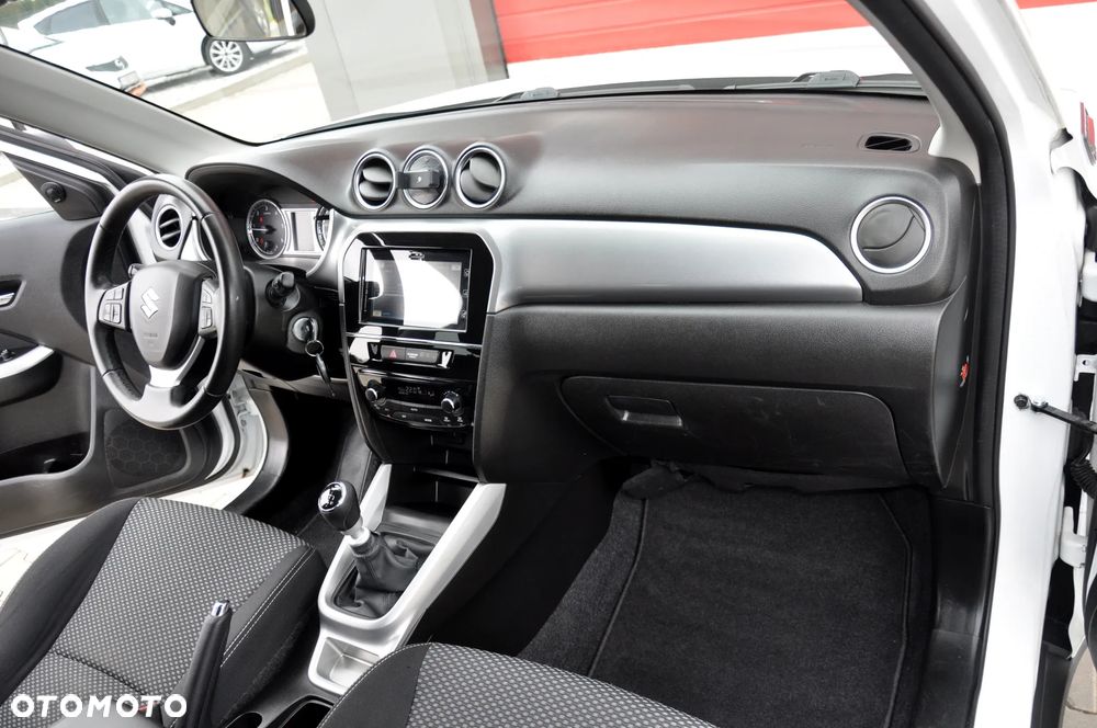 Suzuki Vitara - 31