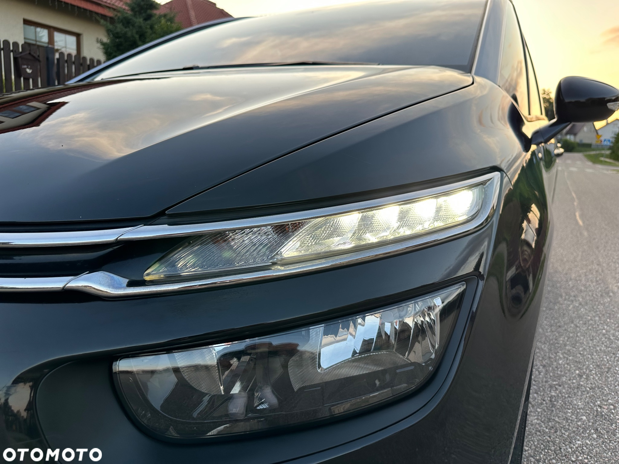 Citroën C4 Grand Picasso 2.0 BlueHDi Exclusive - 3