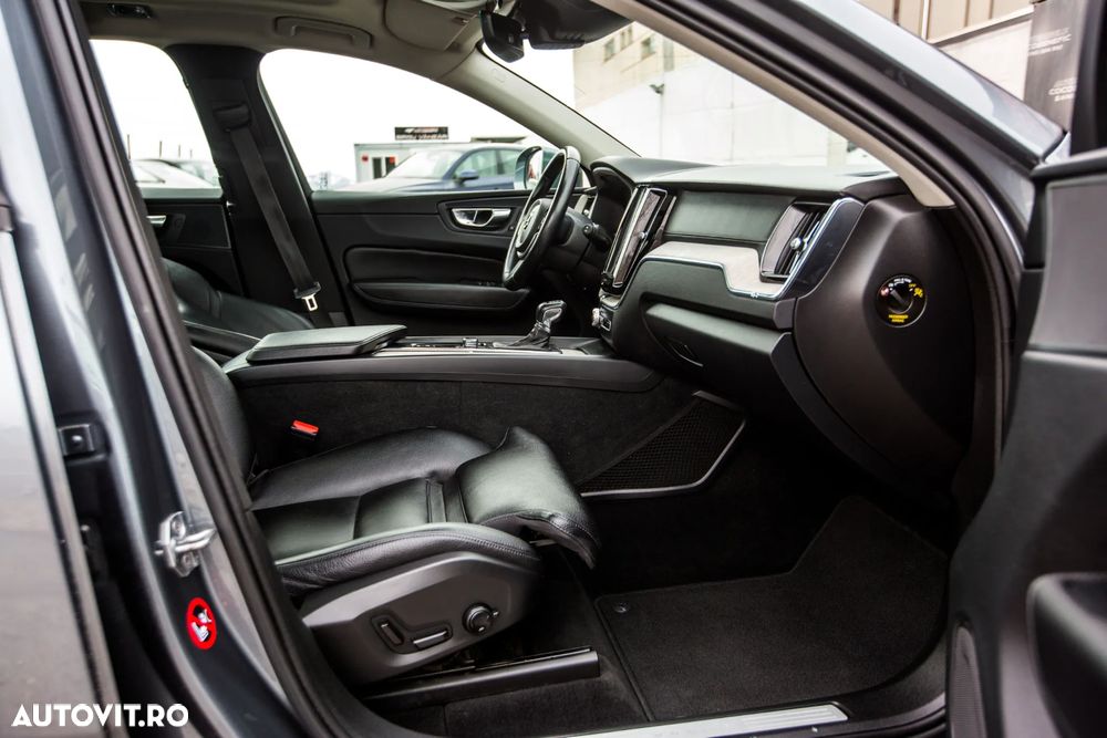 Volvo XC 60 D4 Geartronic Momentum - 23