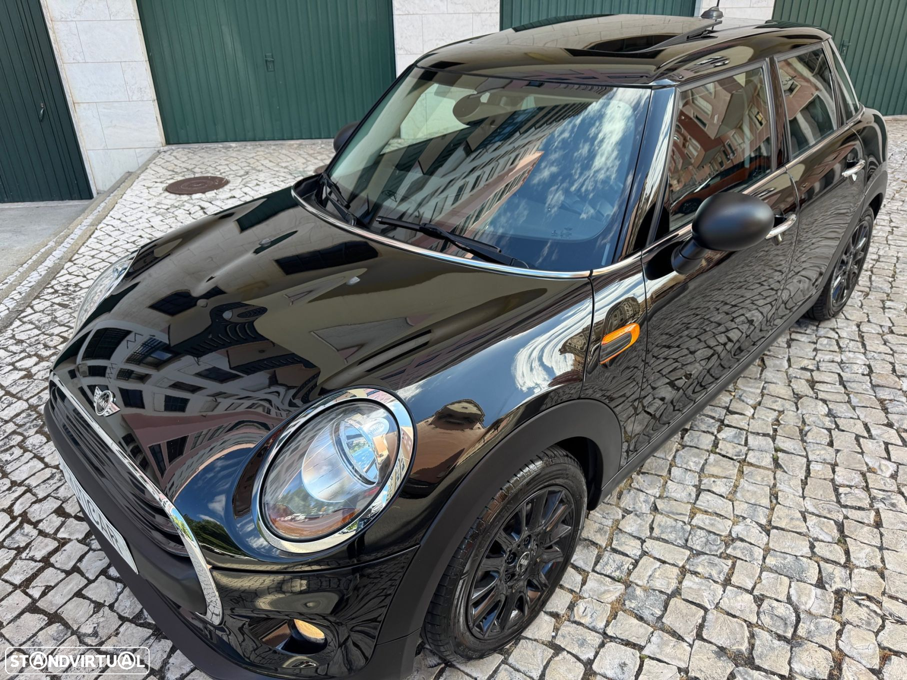 MINI 5 Portas One D - 23