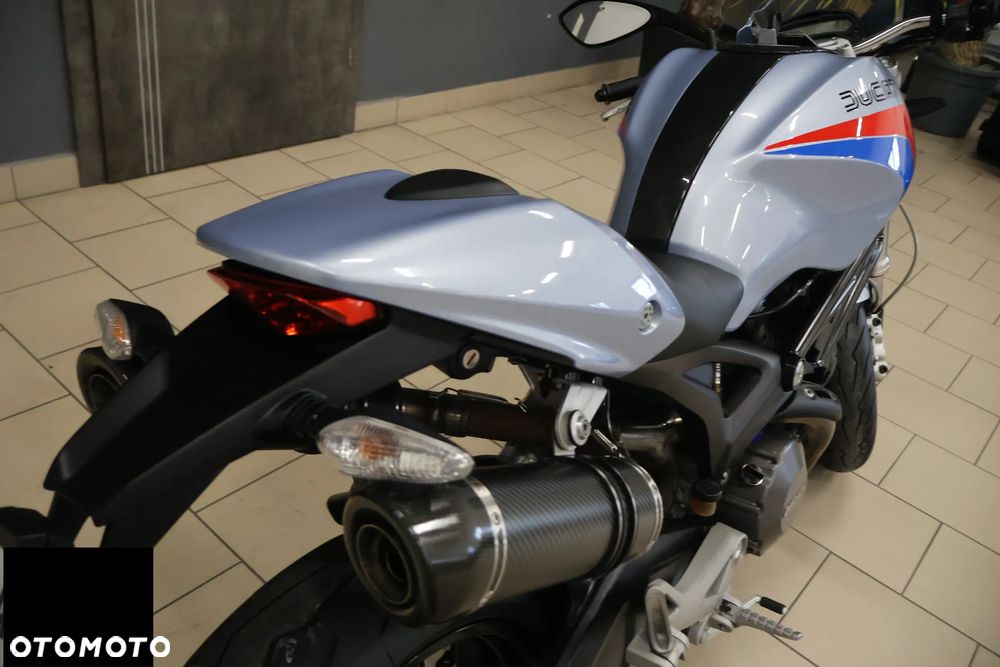 Ducati Monster - 8