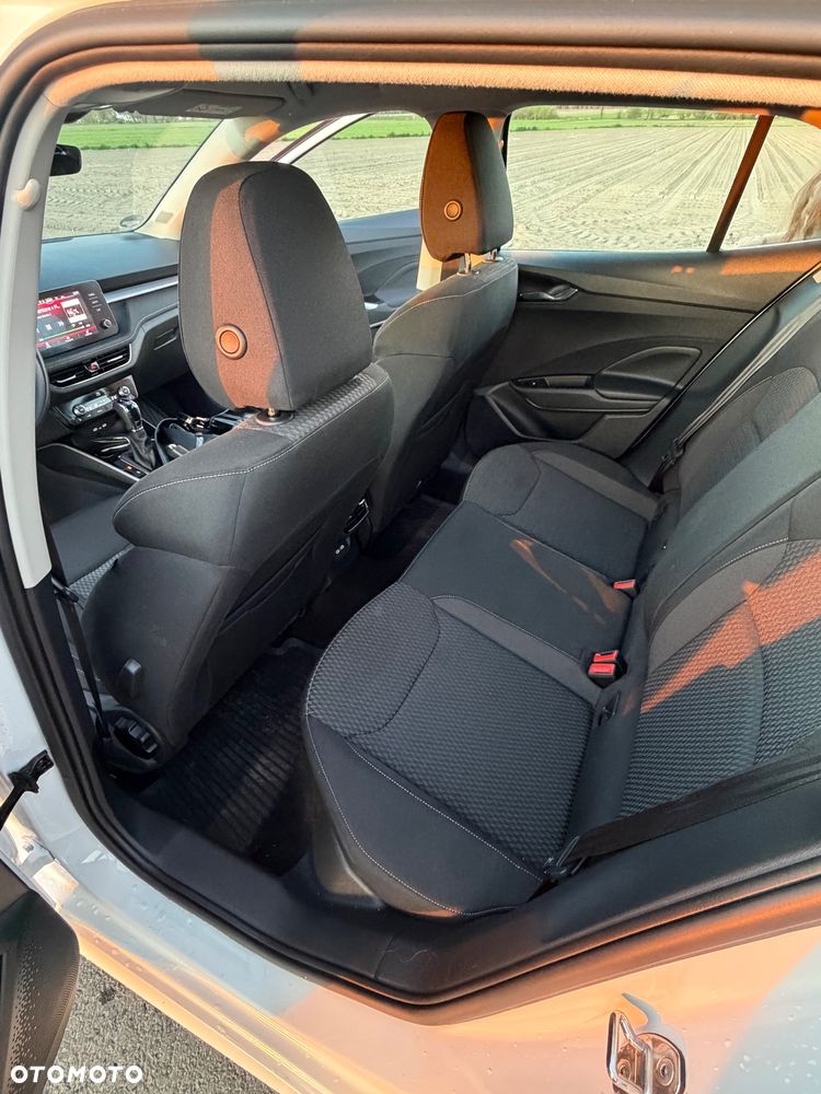 Skoda Fabia 1.0 TSI DSG Style - 11
